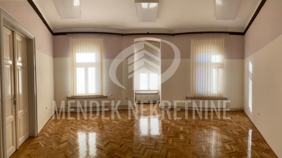 Commercial Property, 30 m2, For Rent, Varaždin - Centar